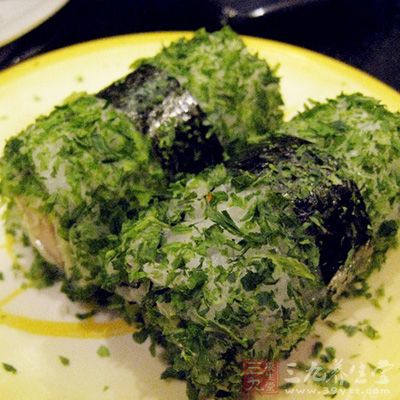 海苔雞肉蛋卷做法 海苔雞肉蛋卷做法