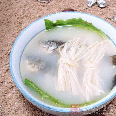 5分鐘後即可出鍋,撒入小蔥末裝扮,美味完成 5分鐘後即可出鍋,撒入小蔥末裝扮,美味完成