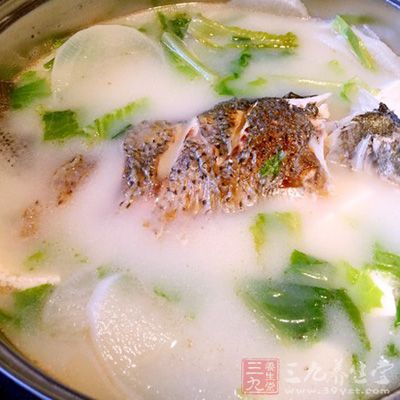加鹽、香菜、蔥花出鍋即可 加鹽、香菜、蔥花出鍋即可