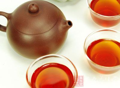 長期飲用普洱茶能使膽固醇及甘油脂減少，所以長期飲用普洱茶有治療肥胖症的功用
