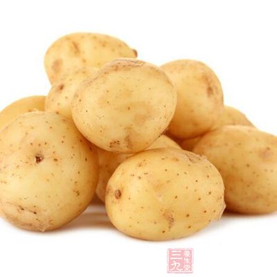 主料:土豆2個,雞蛋2個 主料:土豆2個,雞蛋2個