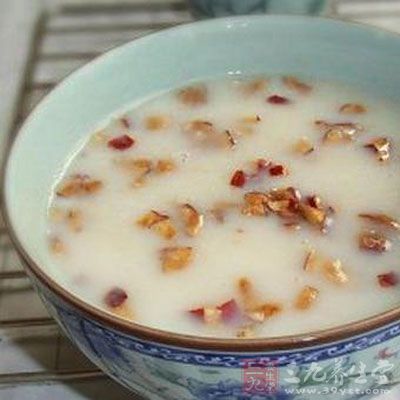 魚粉香菇肉絲豆腐湯