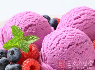冰淇淋是人們挺喜愛的零食之一，尤其是小孩和年輕人