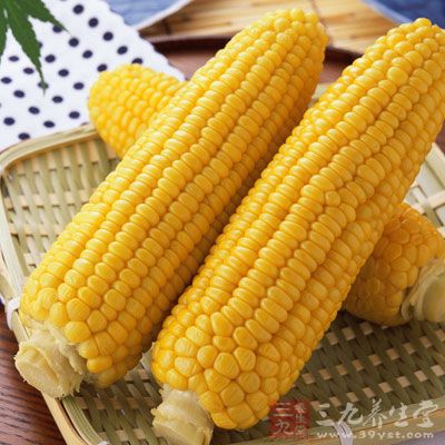 玉米中的維生素含量非常高，為稻米、小麥的5~10倍