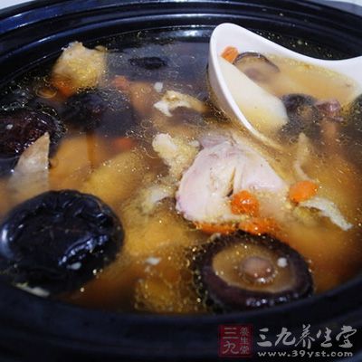 香菇炖雞湯做法 香菇炖雞湯做法