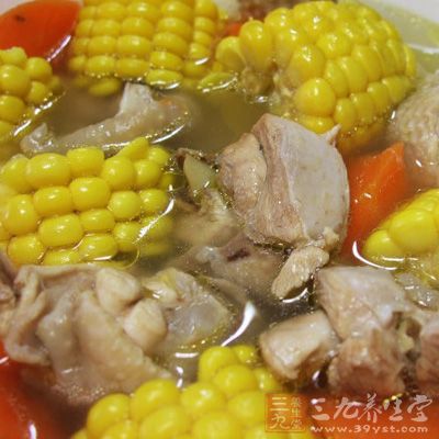 紅蘿卜香茹炖雞湯 紅蘿卜香茹炖雞湯