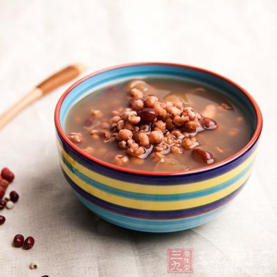 薏米紅豆粥具有良好的減肥功效