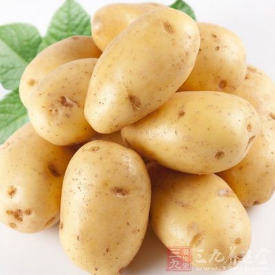 土豆中的澱粉是一種抗性澱粉，具有縮小脂肪細胞的作用