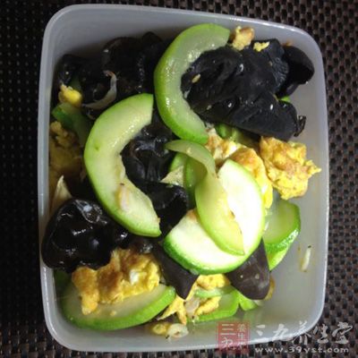 蛋炒黃瓜木耳