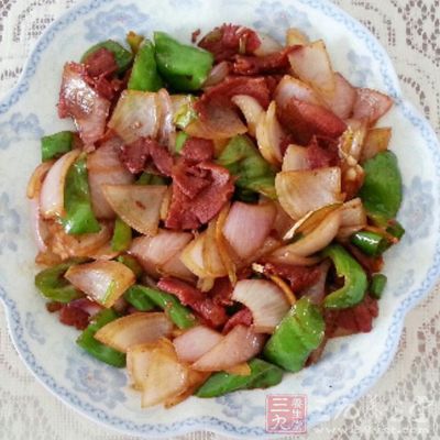 洋蔥炒牛肉烹饪方法