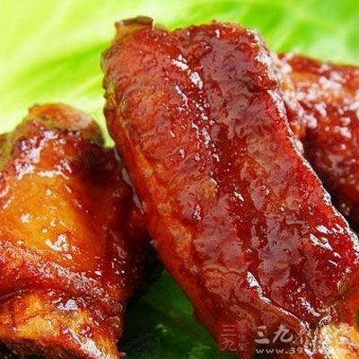 排骨可以滋養脾胃，合理食用排骨，可以保健脾胃功能
