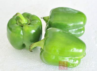 青椒是可以生吃的菜菜 青椒是可以生吃的菜菜