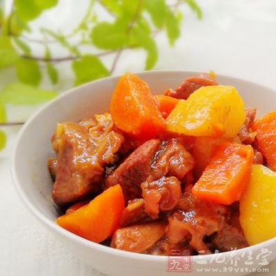 土豆炖牛肉做法 土豆炖牛肉做法