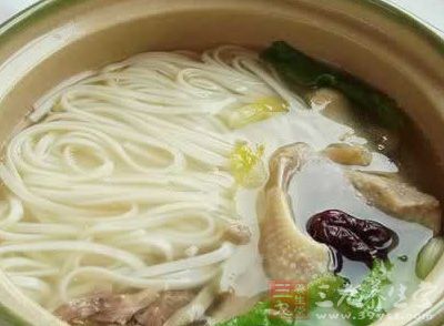 肉絲時蔬雞湯面 肉絲時蔬雞湯面