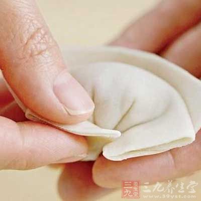 兩個角疊加捏緊 兩個角疊加捏緊