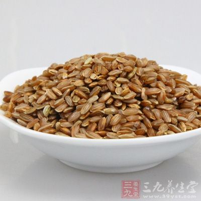 粳米具有養陰生津、除煩止渴、健牌胃、補中氣、固腸止瀉的功效