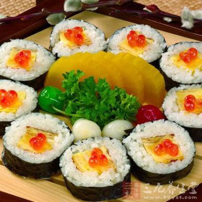 對於第一次做壽司的人來說，還是應該有些講究