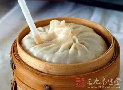 灌湯包子汁多味美的三大特色制作而成