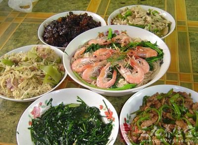 家常菜是家庭日常制作食用的菜肴 家常菜是家庭日常制作食用的菜肴