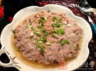馬蹄蒸肉餅——10分鐘做出寶寶營養肉餅 馬蹄蒸肉餅——10分鐘做出寶寶營養肉餅
