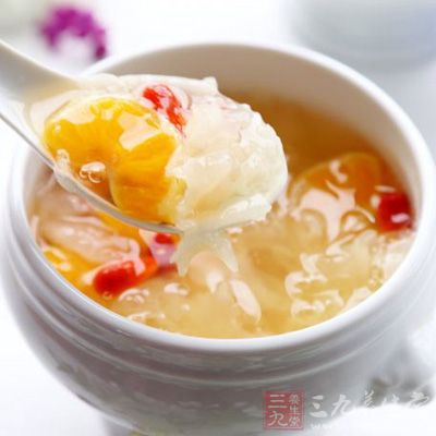 銀雪耳蜜柑湯