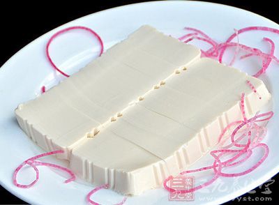 原料：嫩豆腐一塊
