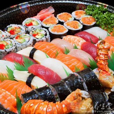 換個口味吃紫菜包飯——金槍魚壽司