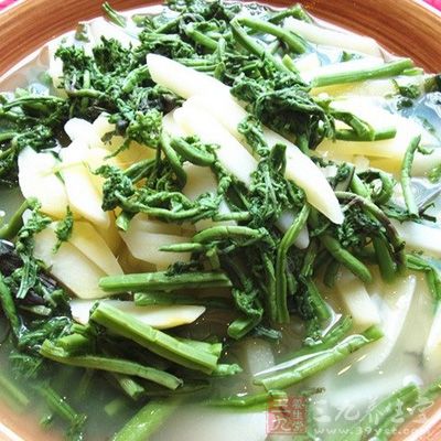 東北家常菜——蕨菜炖土豆