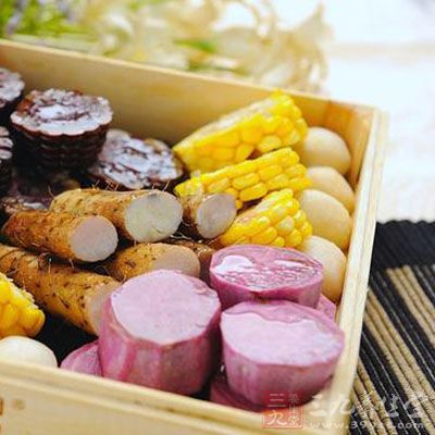 選擇易消化、吸收,纖維質高的食物為主 選擇易消化、吸收,纖維質高的食物為主