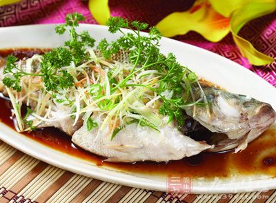 清蒸鲈魚的做法