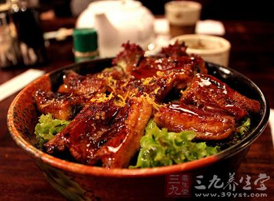 鳗魚飯是一道經典的鳗魚吃法