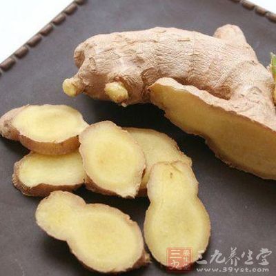 生姜2塊，豆漿1杯，香菜(大蒜蔥)看各人口味
