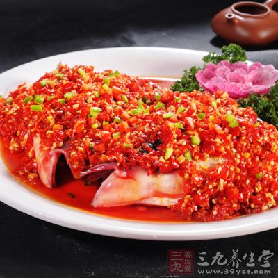 剁椒燒魚頭