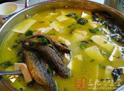 泥鳅鑽豆腐做法