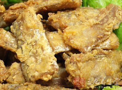炸帶魚的做法 炸帶魚的做法