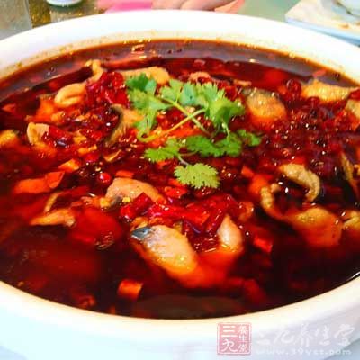 水煮鲶魚的做法