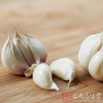 大蒜中含硫化合物具有奇強的抗菌消炎作用