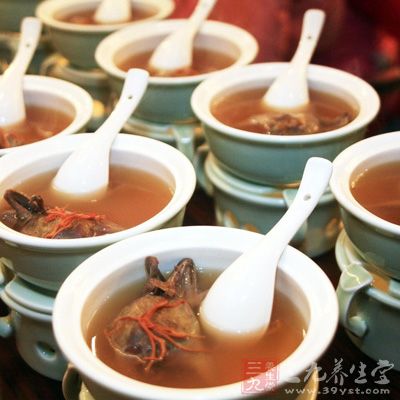 鴿肉可壯體補腎