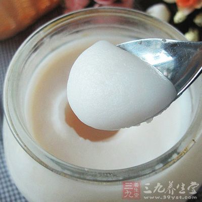 豬油中含有多種脂肪酸，飽和脂肪酸和不飽和脂肪酸的含量相當
