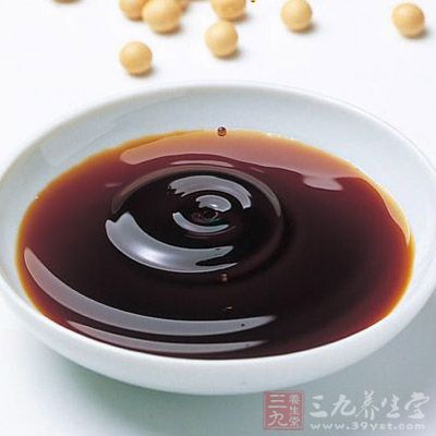 清湯、醬油、料酒、醋、白糖、精鹽、濕澱粉對成芡汁 清湯、醬油、料酒、醋、白糖、精鹽、濕澱粉對成芡汁