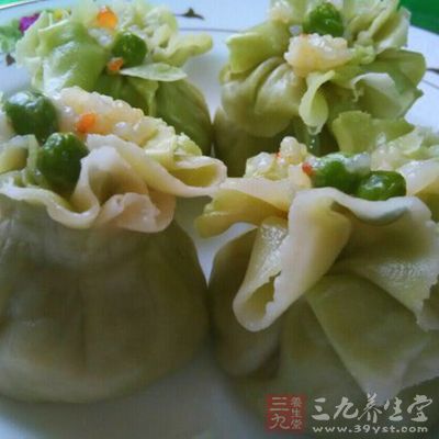 荷蘭豆燒麥原料：荷蘭豆，肉末，長蔥半根
