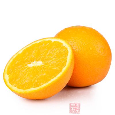 材料：新鮮的橙子1個