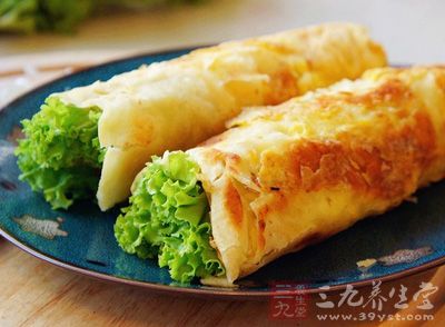 雞蛋灌餅是源於河南信陽的漢族傳統名點