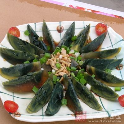 調料:香油,糖,醬油膏,黑胡椒粒 調料:香油,糖,醬油膏,黑胡椒粒
