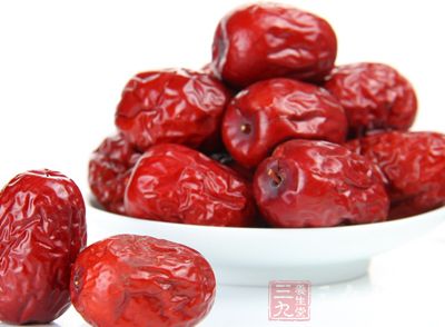 紅棗是人們常吃的補氣血食物