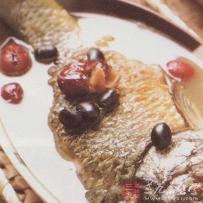 很多中醫都認為鯉魚有滋補、健胃、利水和通乳的作用 很多中醫都認為鯉魚有滋補、健胃、利水和通乳的作用