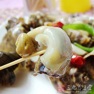 取出小海螺,裝盤即成 取出小海螺,裝盤即成