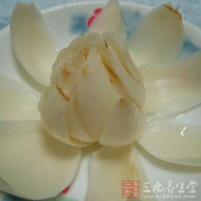 主料: 鮮百合,蝦膠,澄面 主料: 鮮百合,蝦膠,澄面