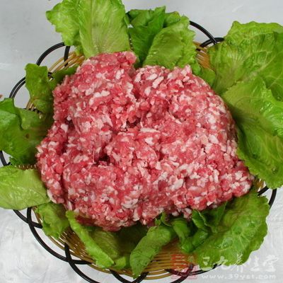 材料：新鮮的肉餡250克