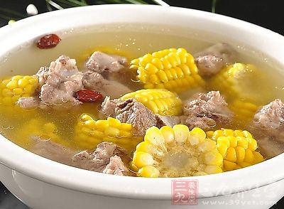 排骨玉米湯的制作方法